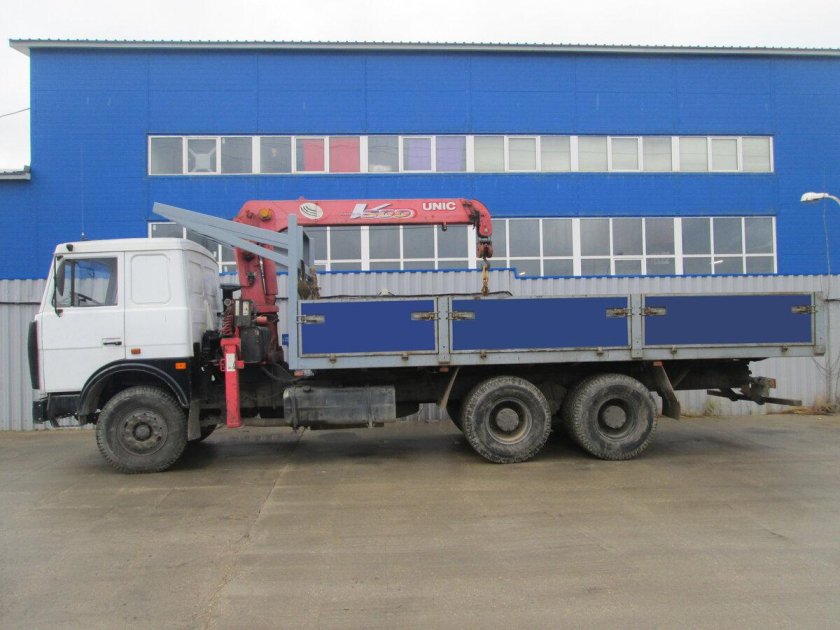 МАЗ 6303 манипулятор