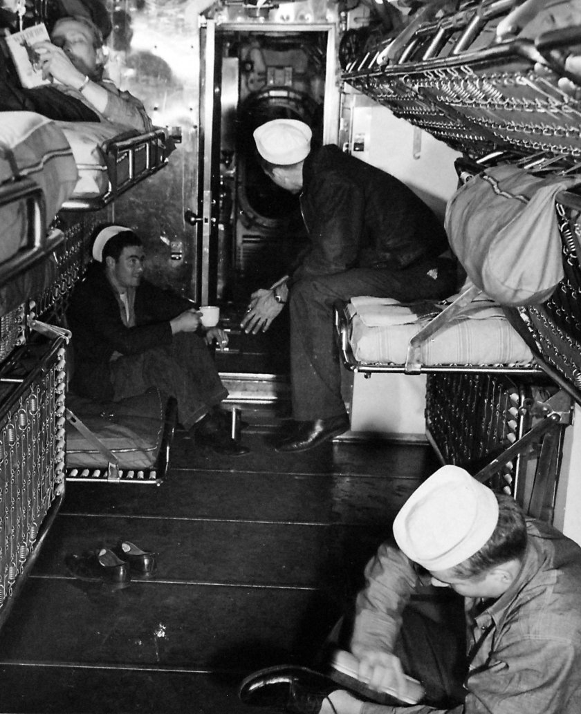 Кубрик на военном корабле