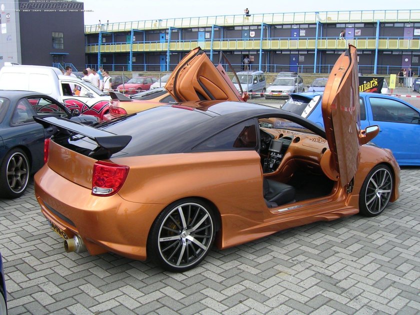 Тойота Селика 2016