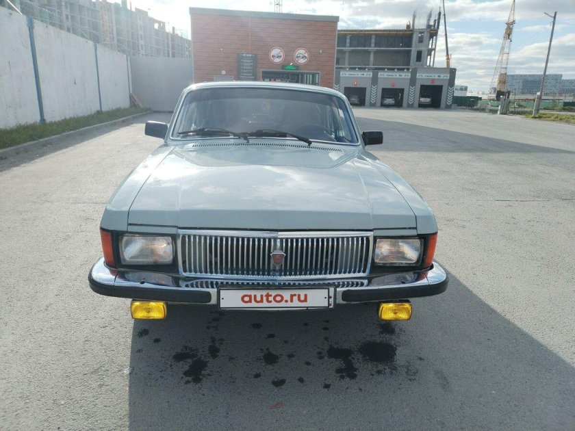 Газ-3102 волга '1982