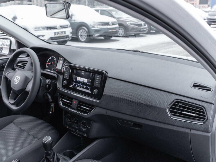 Фольксваген поло 2021 комплектации респект