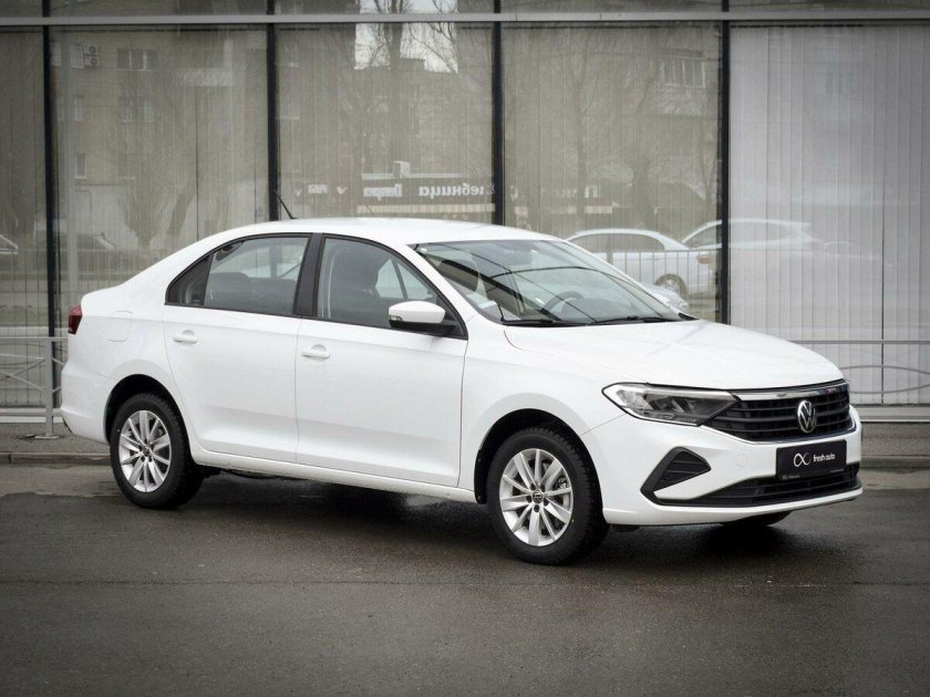 Поло лифтбек 2021