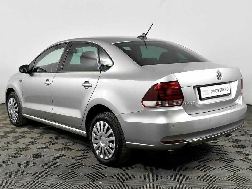 Volkswagen Polo 5 поколение