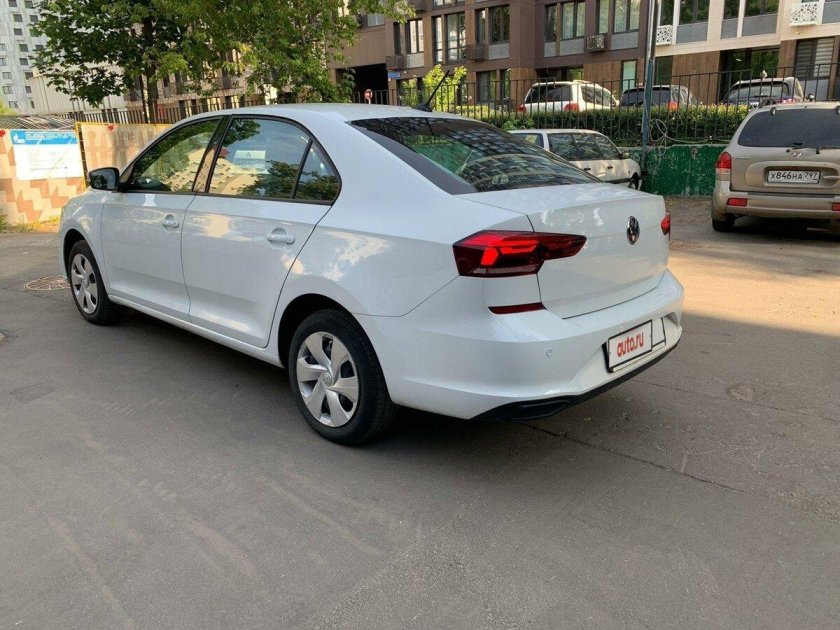 Polo 6 лифтбек