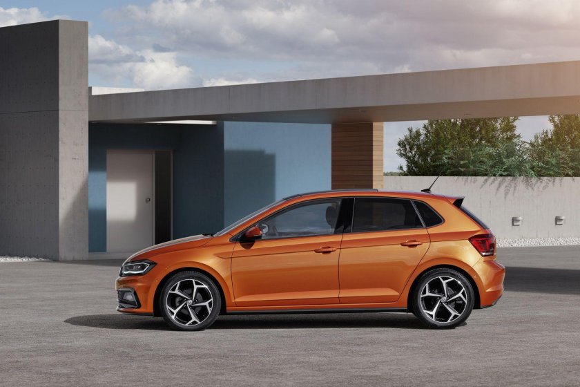 Volkswagen Polo хэтчбек 2018