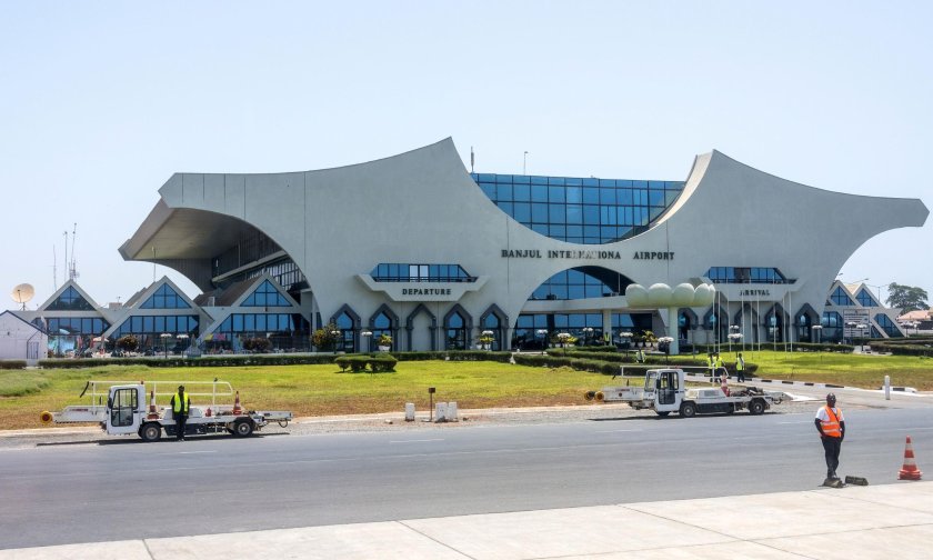 Банжул юндум аэропорт