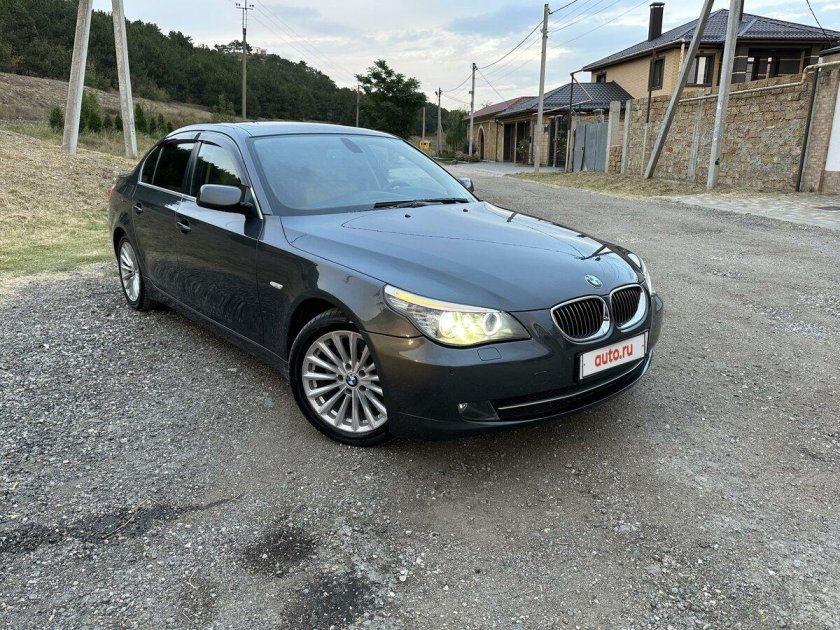 BMW 325xi 2008