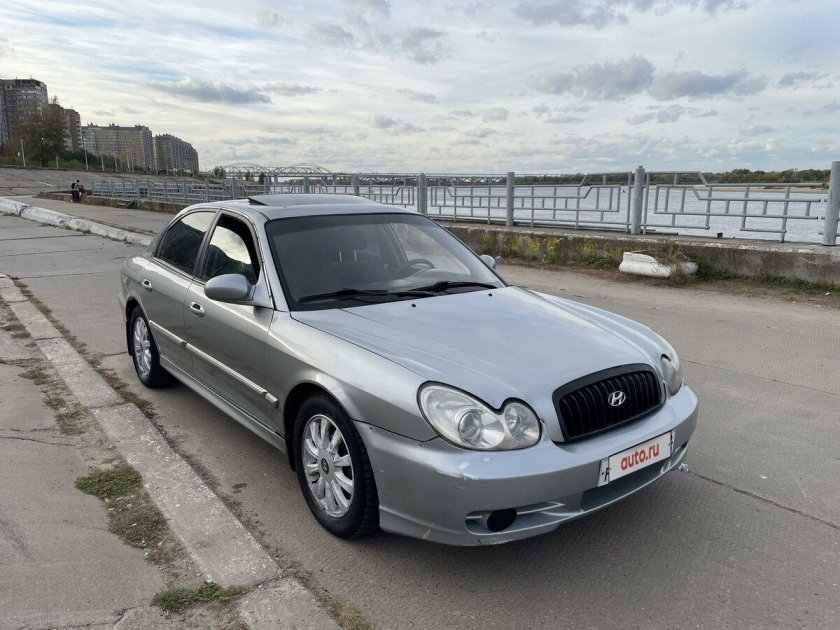 Хендай соната 2002