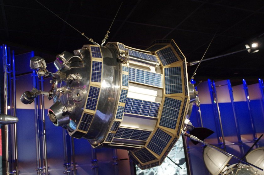 Станция Луна 3