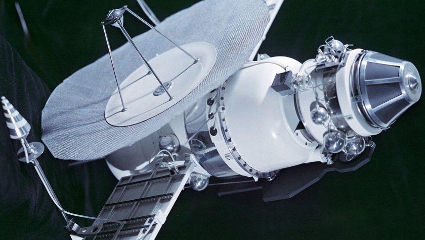 Марс-1 автоматическая межпланетная станция