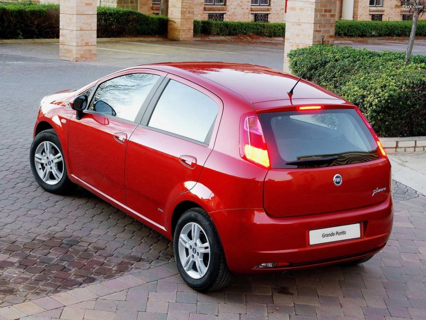 Фиат Гранд Пунто 2008