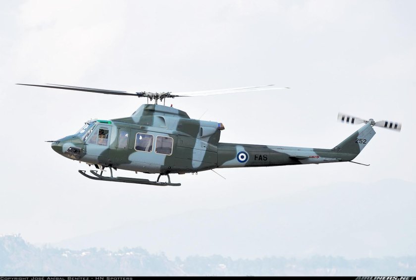 Вертолет белл