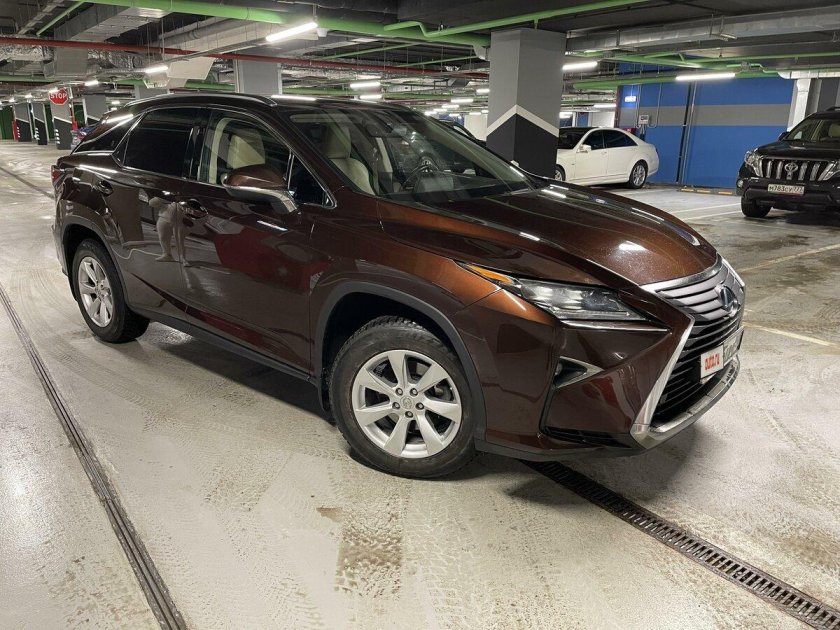 Lexus rx 200