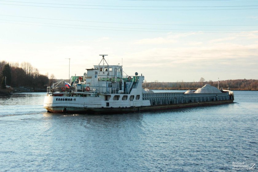 Теплоход Коломна-1