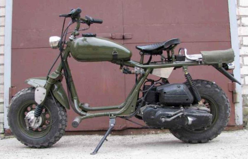 Трицикл 139 QMB