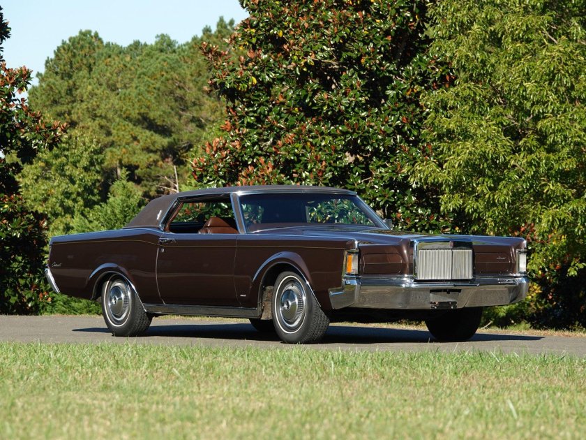 Lincoln continental mark iii 1971