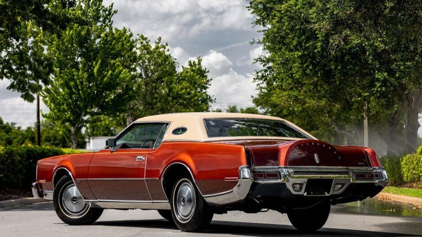Lincoln Continental Mark IV 1972