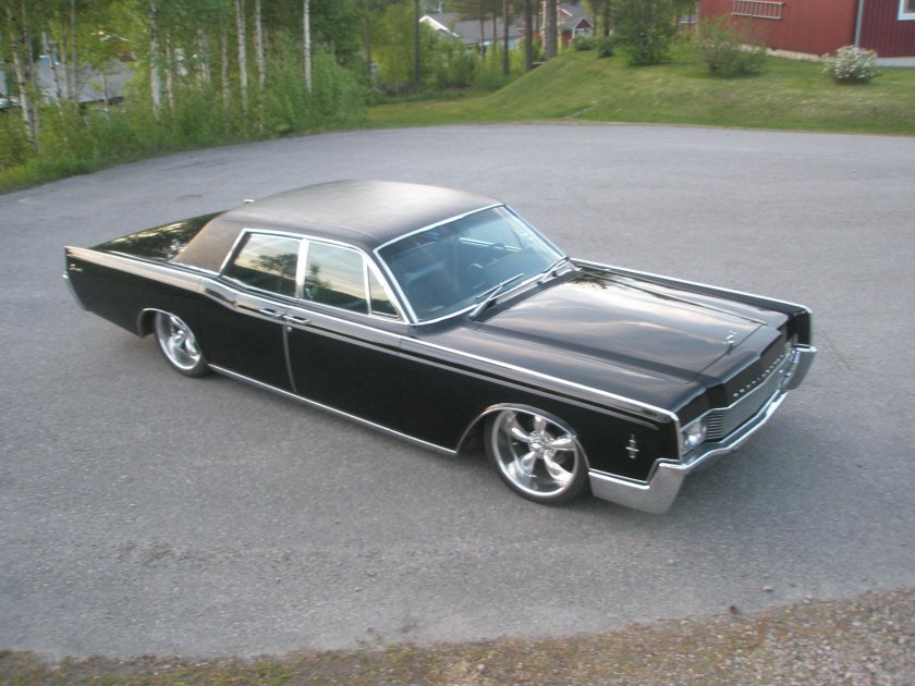 Линкольн Континенталь