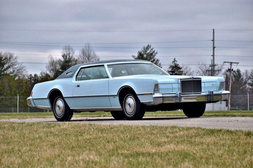 Линкольн Континенталь Марк 1975