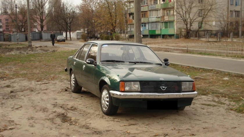 Опель рекорд е2