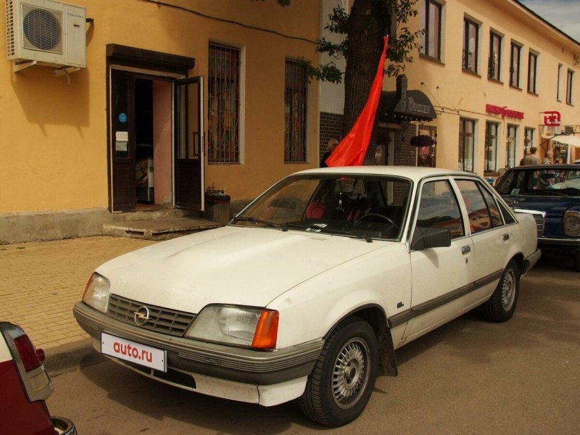 Opel 1985