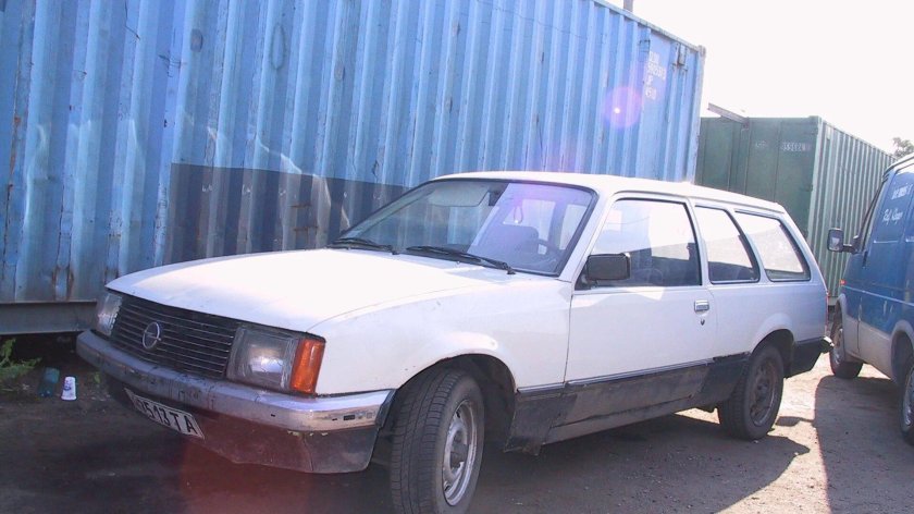 Опель рекорд универсал 3 двери