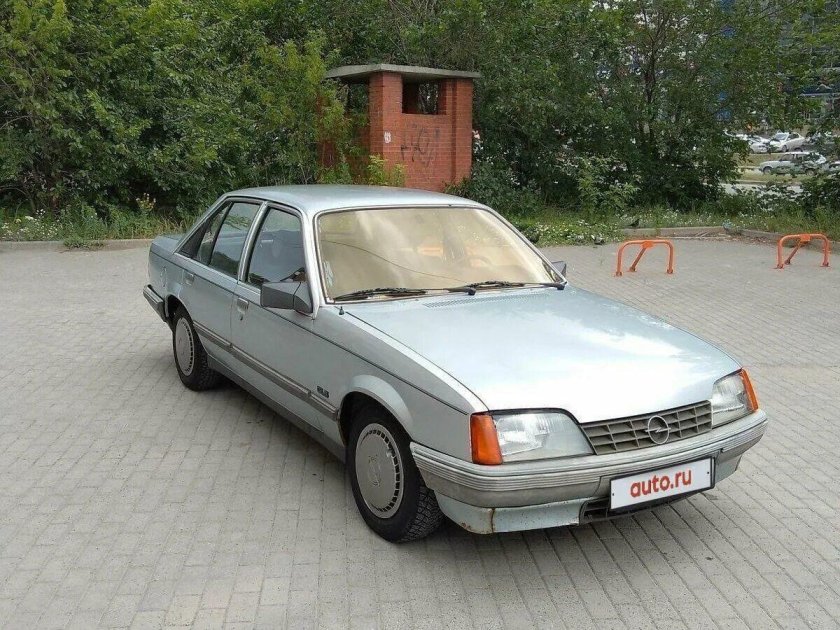 Опель рекорд 88 года