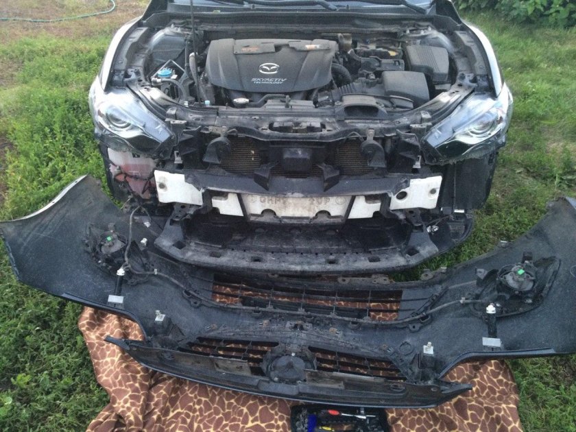 Мазда 6 GH без переднего бампера