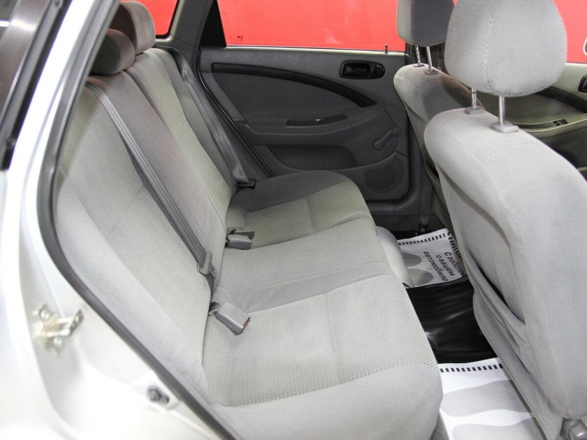 Шевроле Лачетти универсал салон