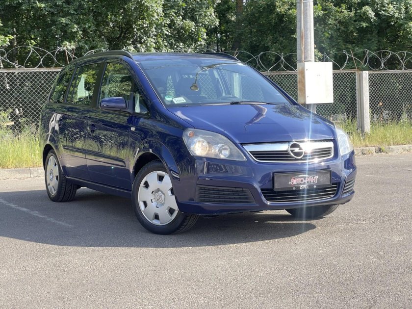 Опель Зафира 2006г