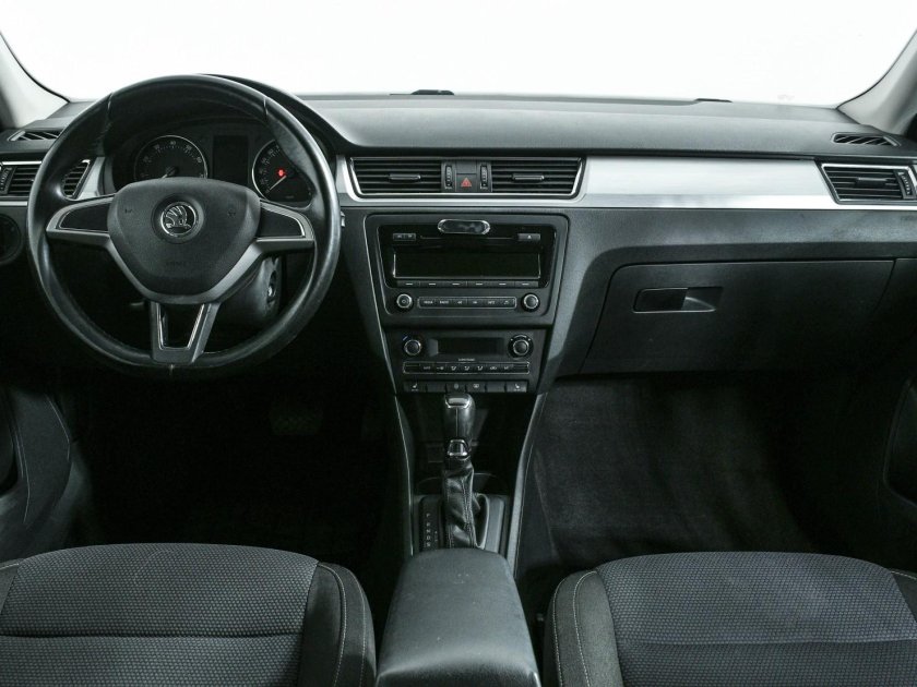 Шкода рапид 2014 года