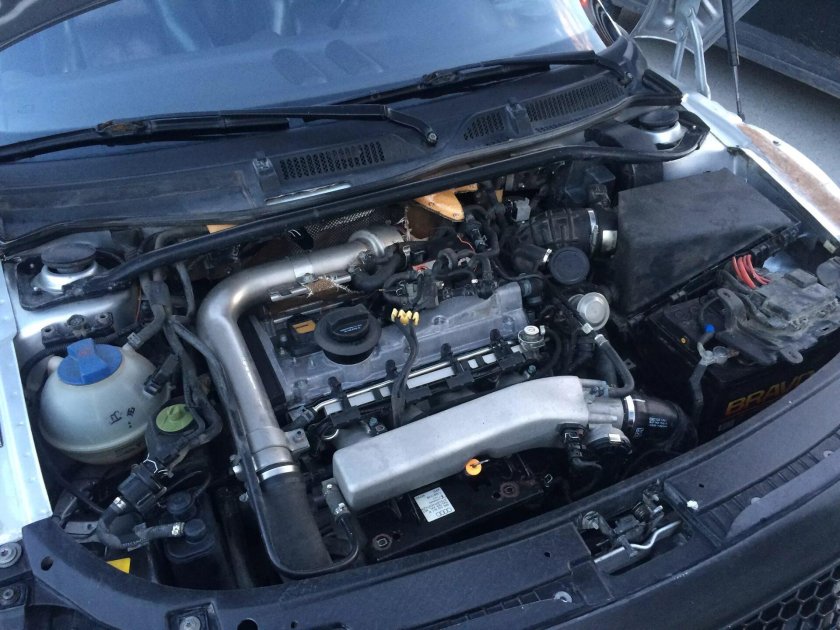 TT 8n подкапотка