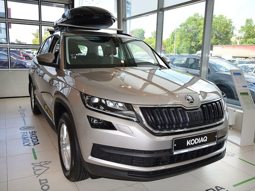 Шкода Туарег