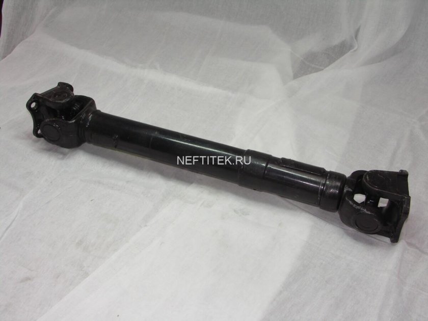 Карданный вал привода насоса СВН 80 бензовоза 350мм