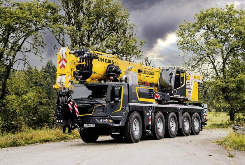 Либхер 110 тонн