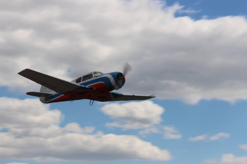 Самолёт як-18т