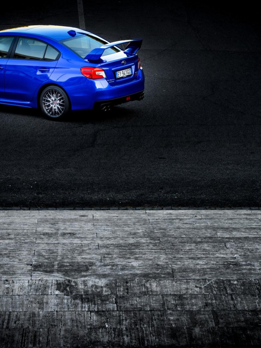 Субару Импреза сти 2014