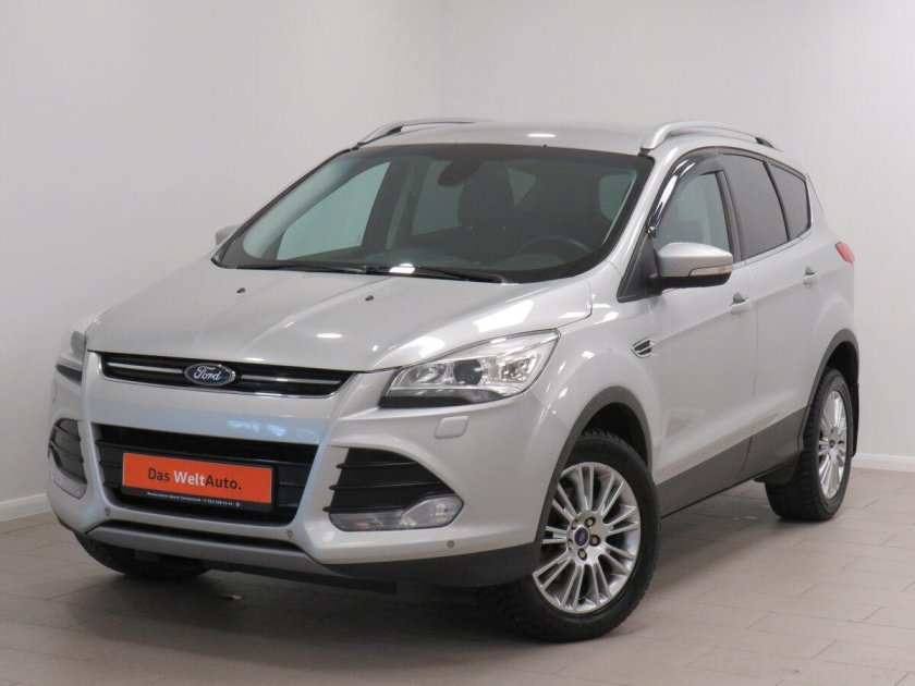 Ford Kuga 2013 серебристый