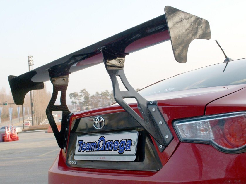 Спойлер и антикрыло Voltex Subaru 1400мм