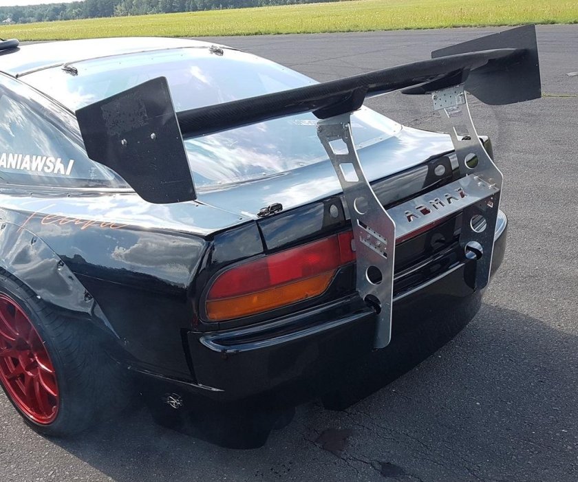 Спортивный спойлер