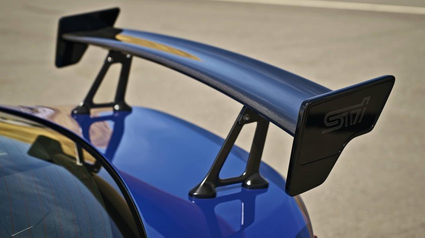 Субару импреза врх