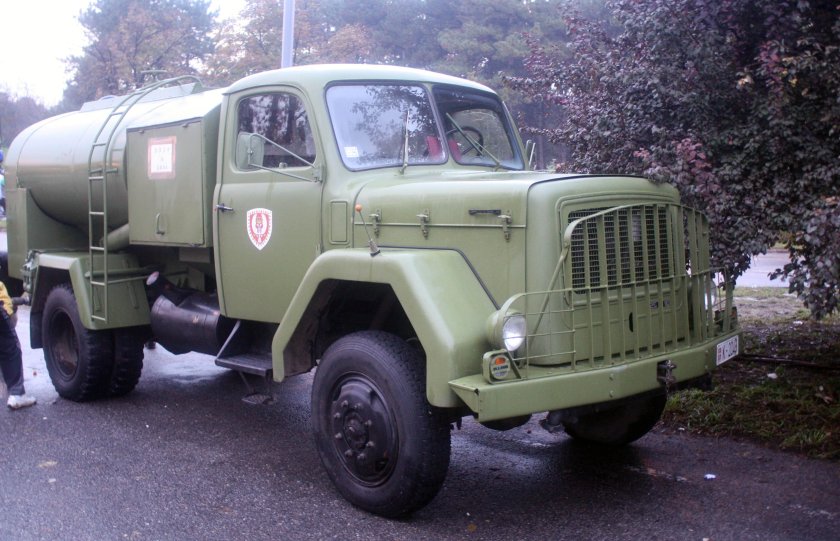 Югославские грузовые автомобили