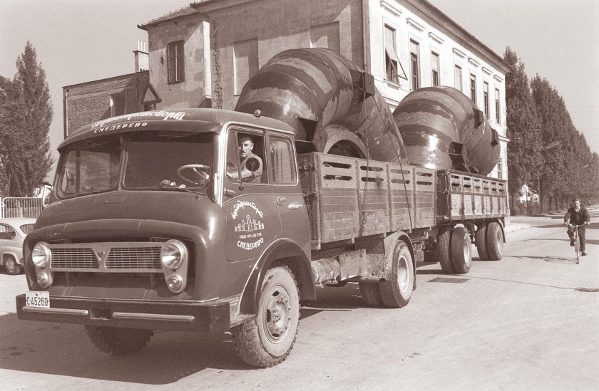 Югославские Грузовики ФАП