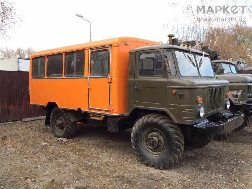 ГАЗ 66 вахтовый автобус