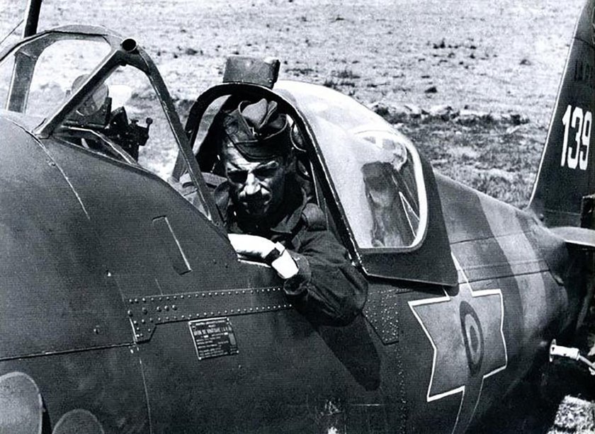 Иар-80 самолет Румыния