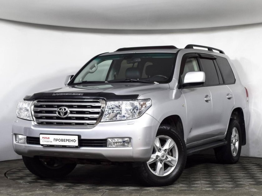 Тойота ленд Крузер 200 1993