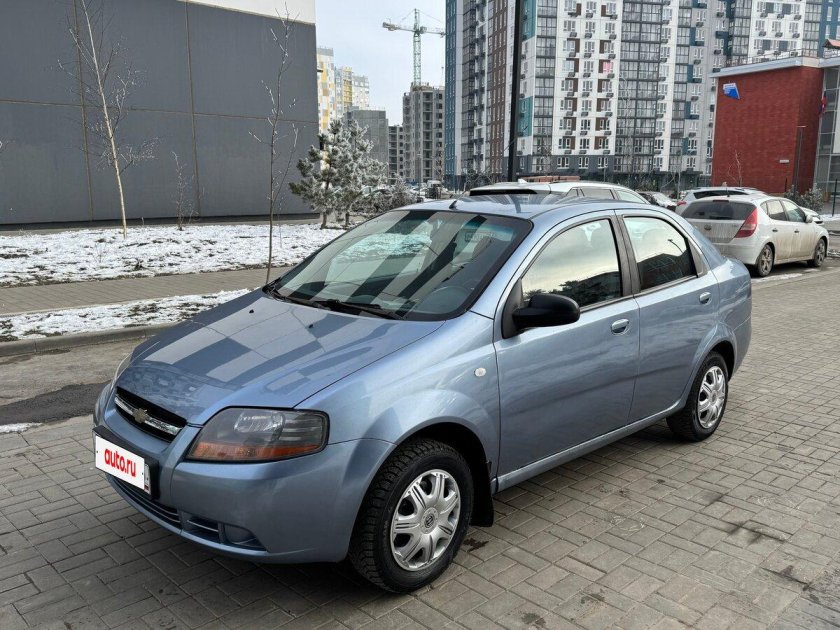 Шевроле авео 2005