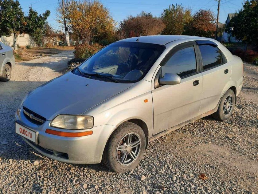 Авео 2005 седан