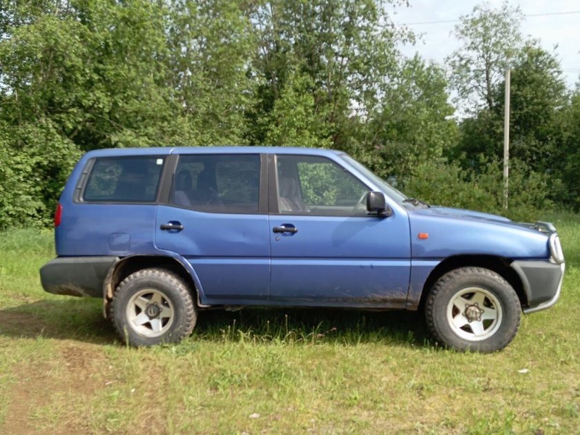 Ниссан террано 2 1996