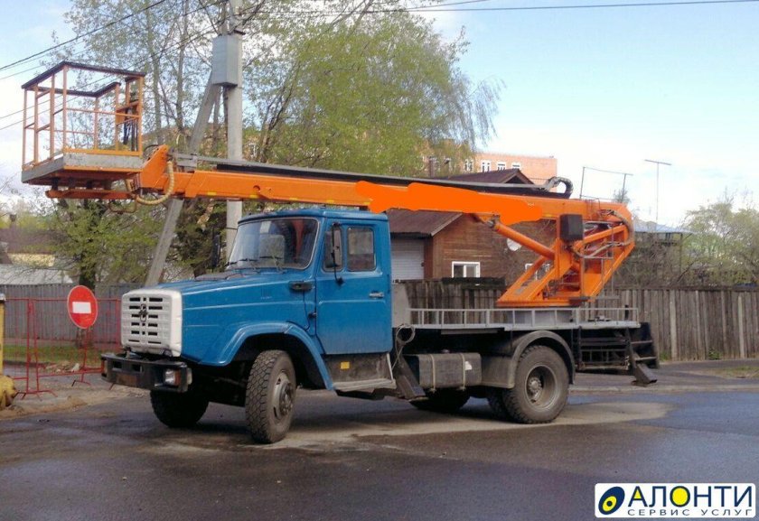 Автовышка ЗИЛ 22 метра телескопическая